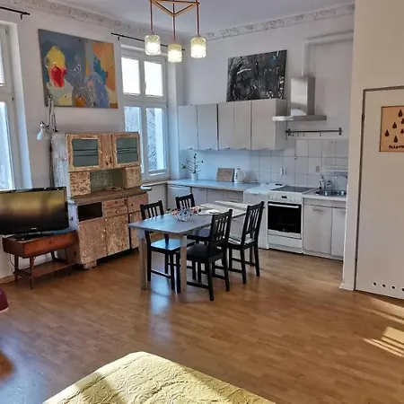 Studio Fiesta דירה *